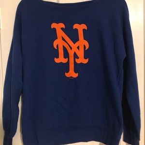 **OVERSIZED METS SWEATER**